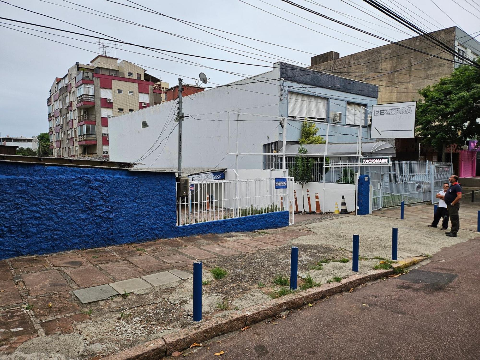 Consulado Americano Apartamento 50 Metros Da Entrada Para Visto Consulado Eua Porto Alegre Com Garagem Екстер'єр фото